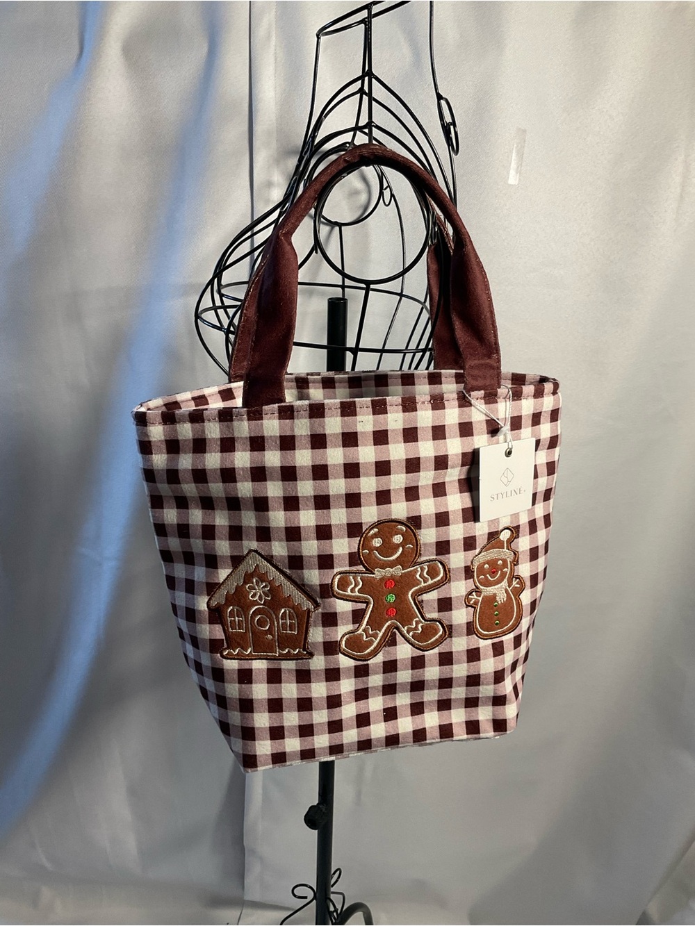 Stylein Gingham Tote with Gingerbread Appliqués